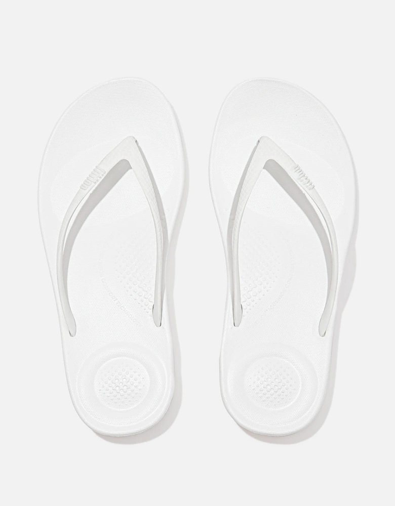 FitFlop Iqushion Womens Ergonomic Flip-Flops - Urban White 194