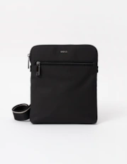 Black 001