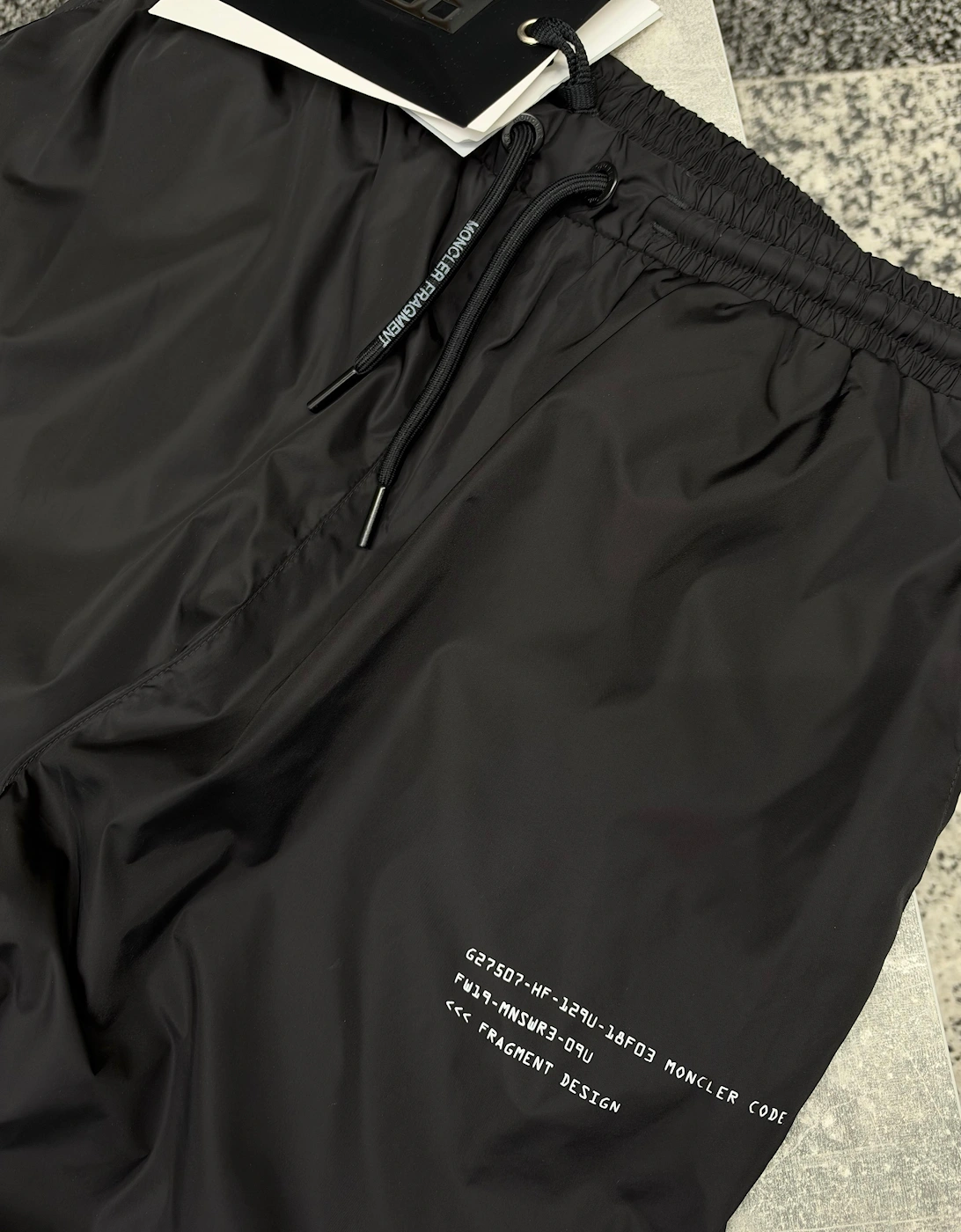 MONCLER FRAGMENT CHEQUERED NYLON TECH PANTS / SHORTS BLACK