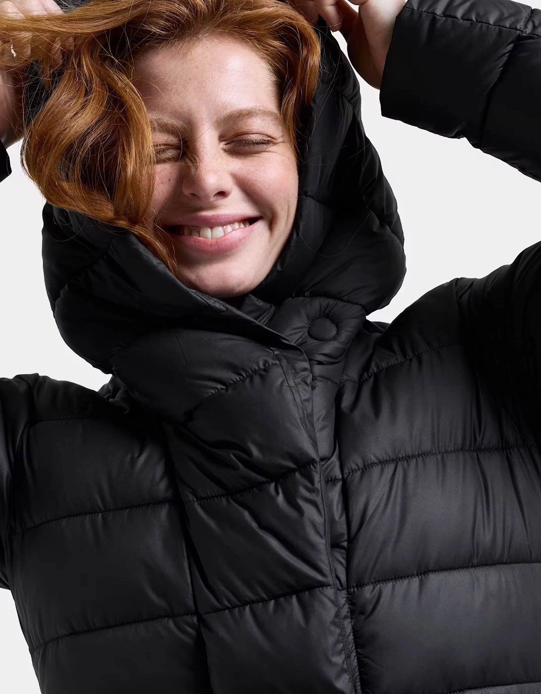 Didriksons Womens Stella Long Parka 6 - Black 060