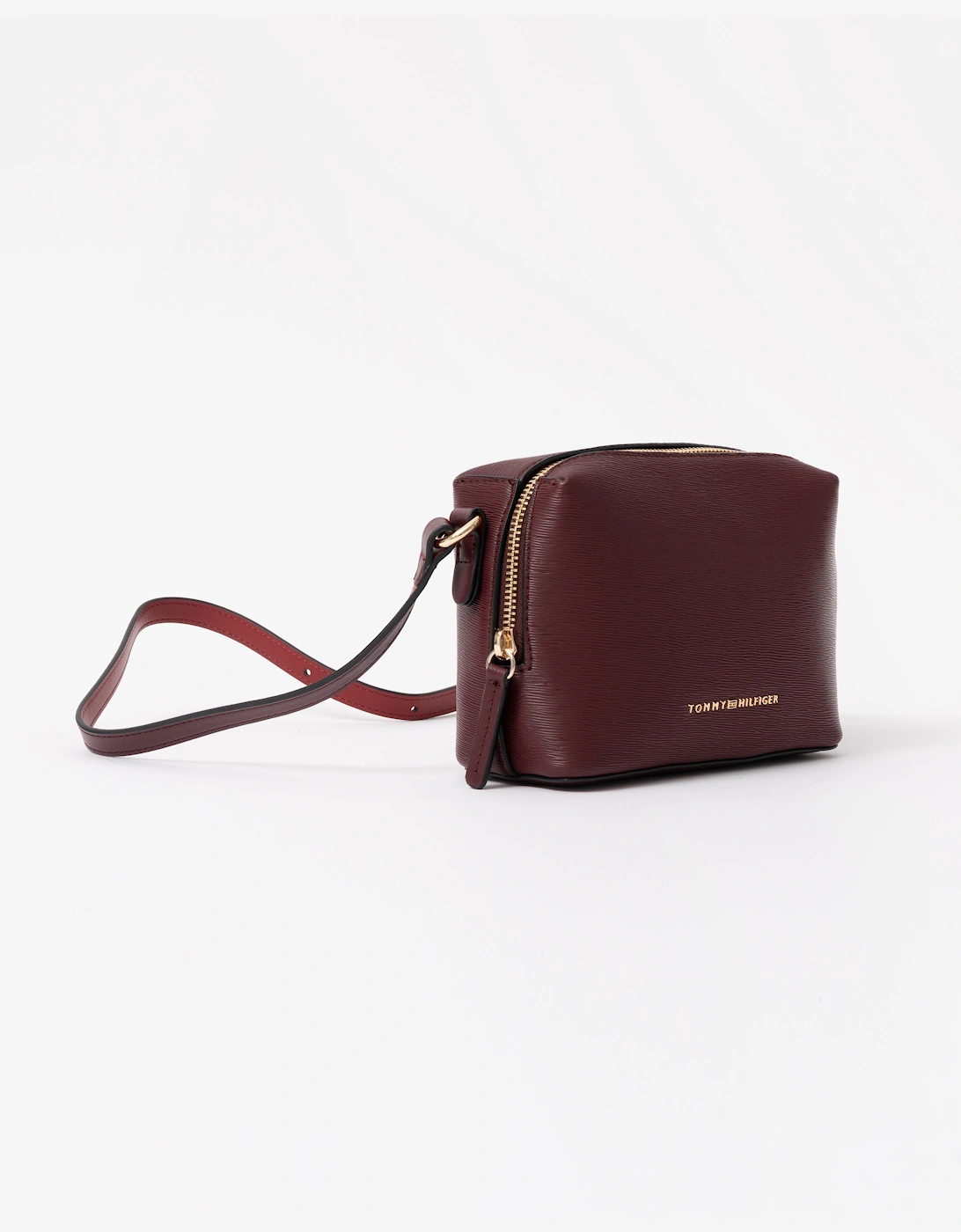 Tommy Hilfiger TH Modern Womens Camera Bag - Oxblood