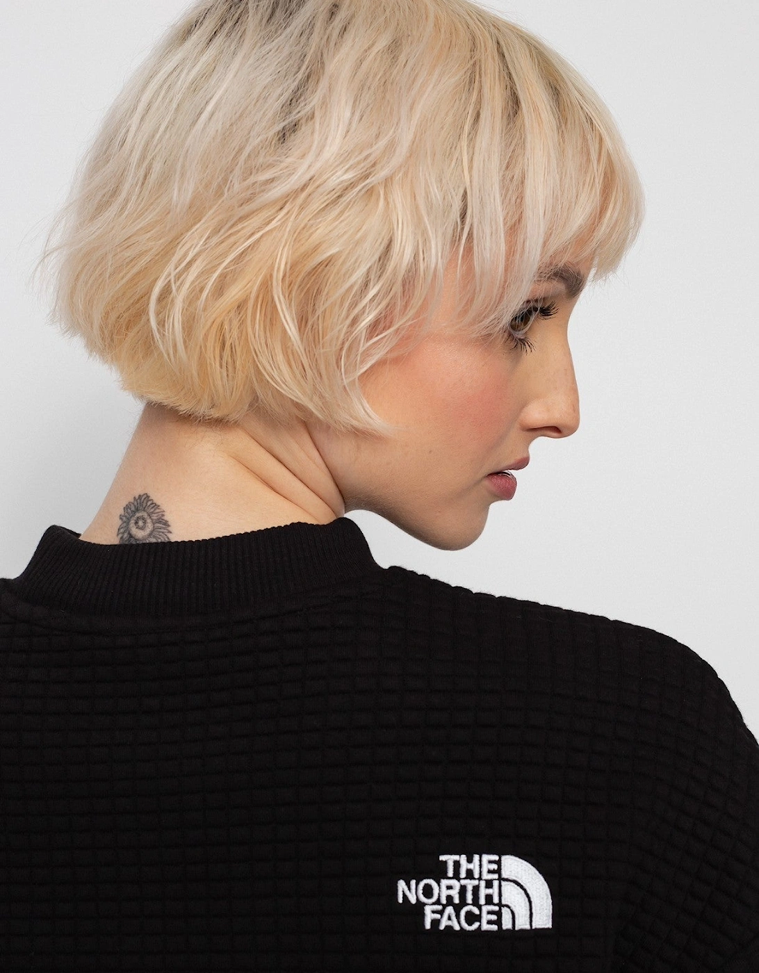 The North Face Womens Mhysa Quilted Long Sleeve Cropped Tracksuit in Black