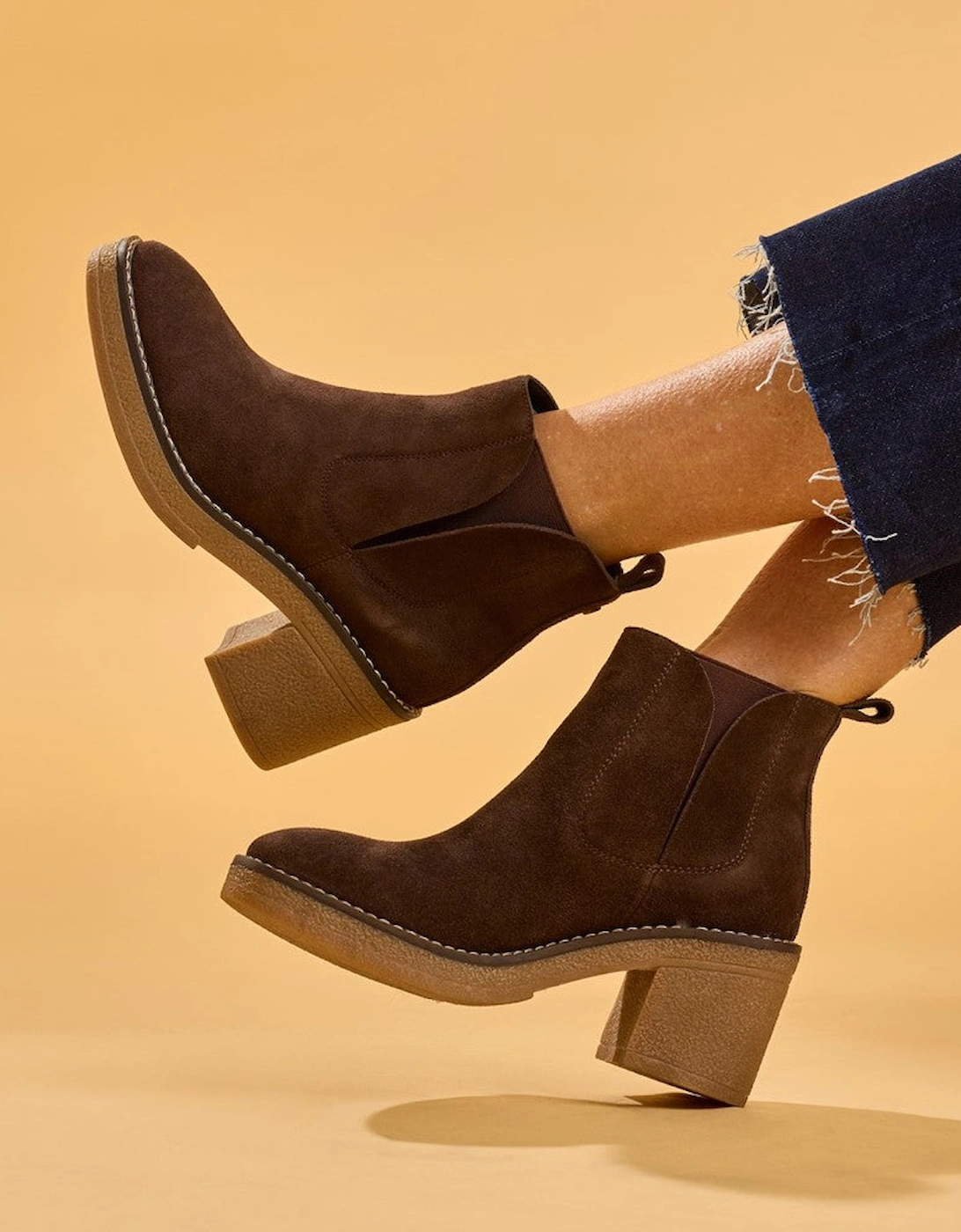 Hush Puppies Felicia Chelsea Boot Womens Chelsea Boots Chocolate