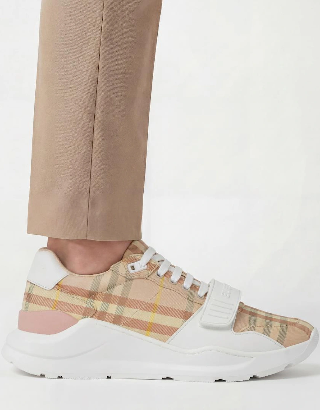 Burberry 'Ramsey Runner' Trainers in Teacup Check