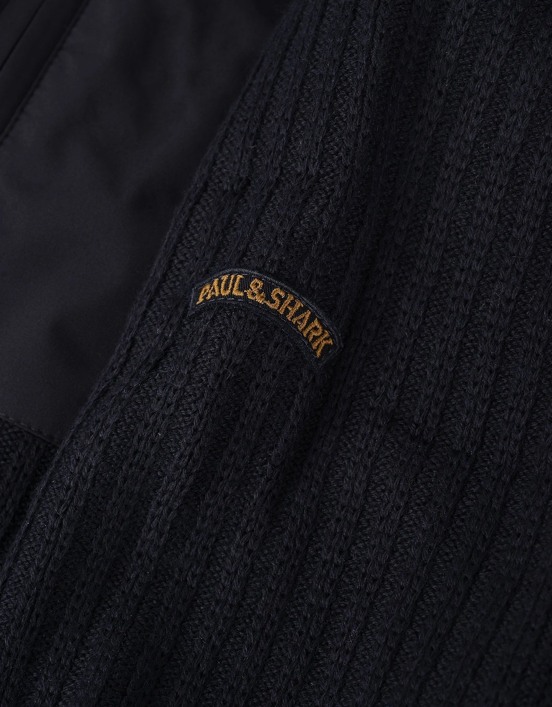 ACTIVE FLEECE HOODED ZIP SWEATER