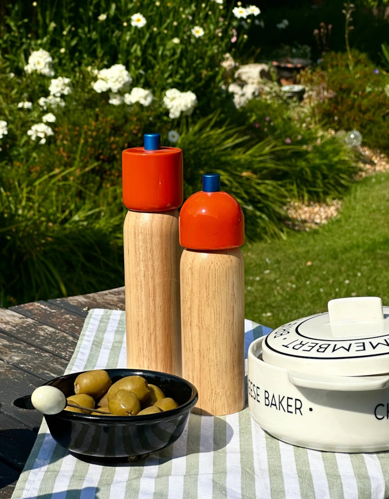 MÆGEN Salt & Pepper Grinder Orange & Blue