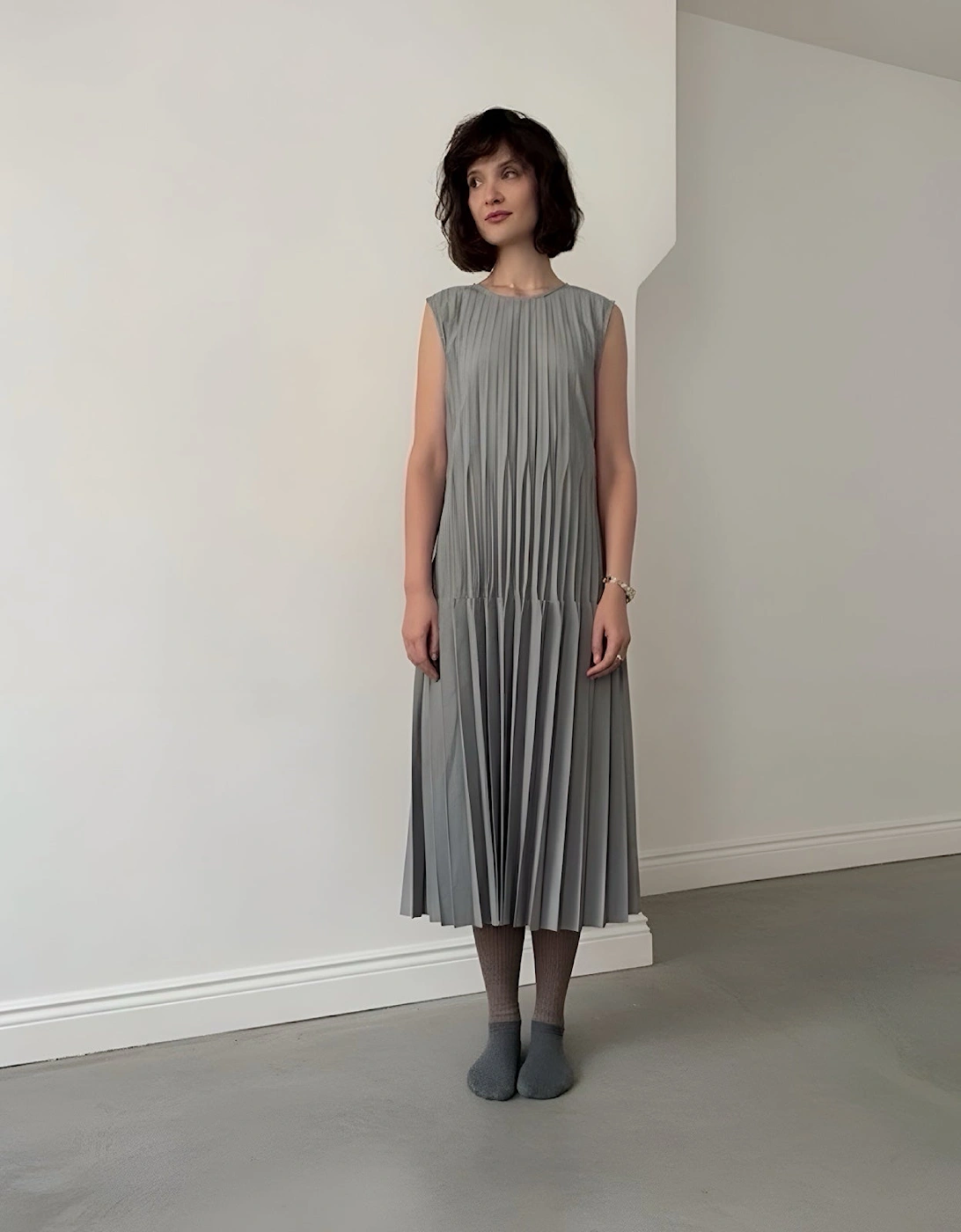 Grey Accordion Layer Pleated Midi Dress