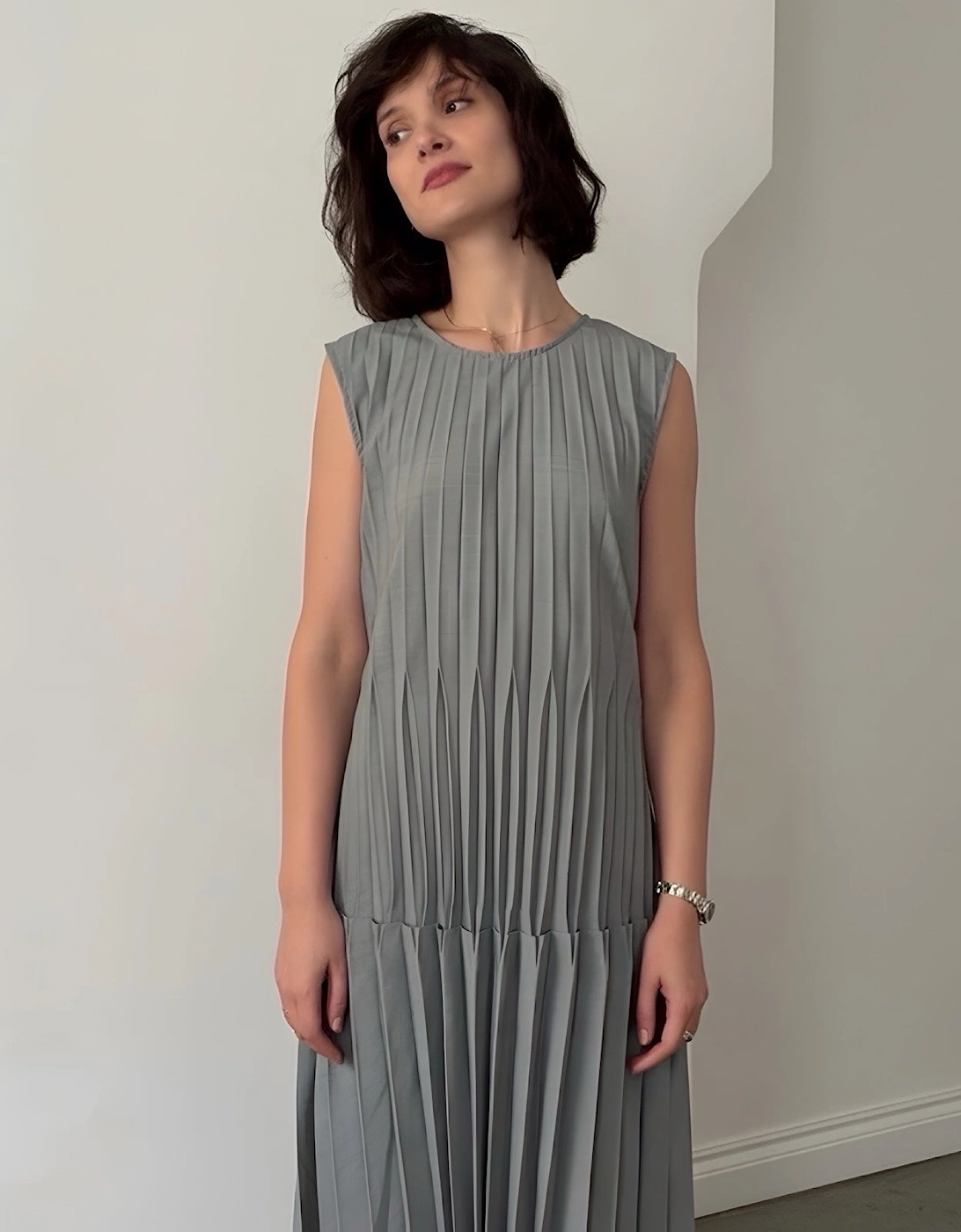 Grey Accordion Layer Pleated Midi Dress