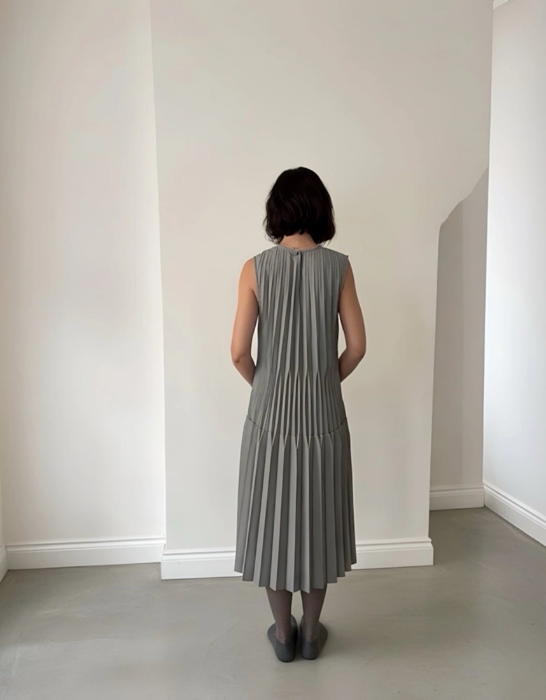 Grey Accordion Layer Pleated Midi Dress