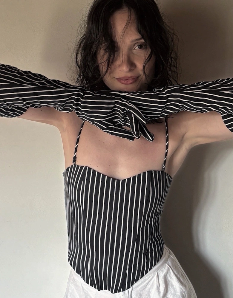 Black Pinstripes Sweetheart Corset With Long Gloves