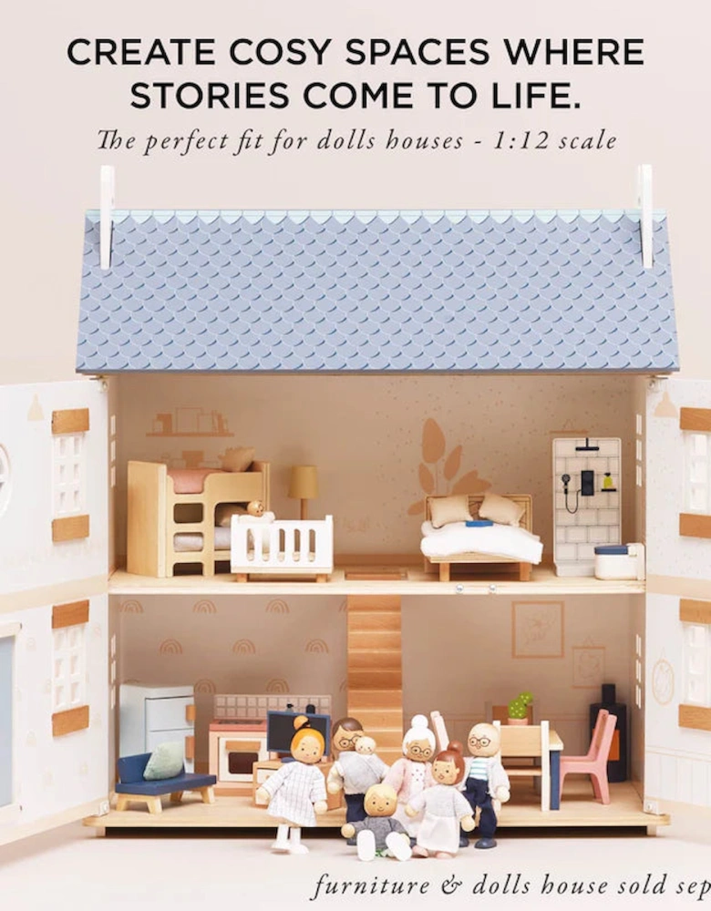 Le Toy Van Wooden Dolls House Family
