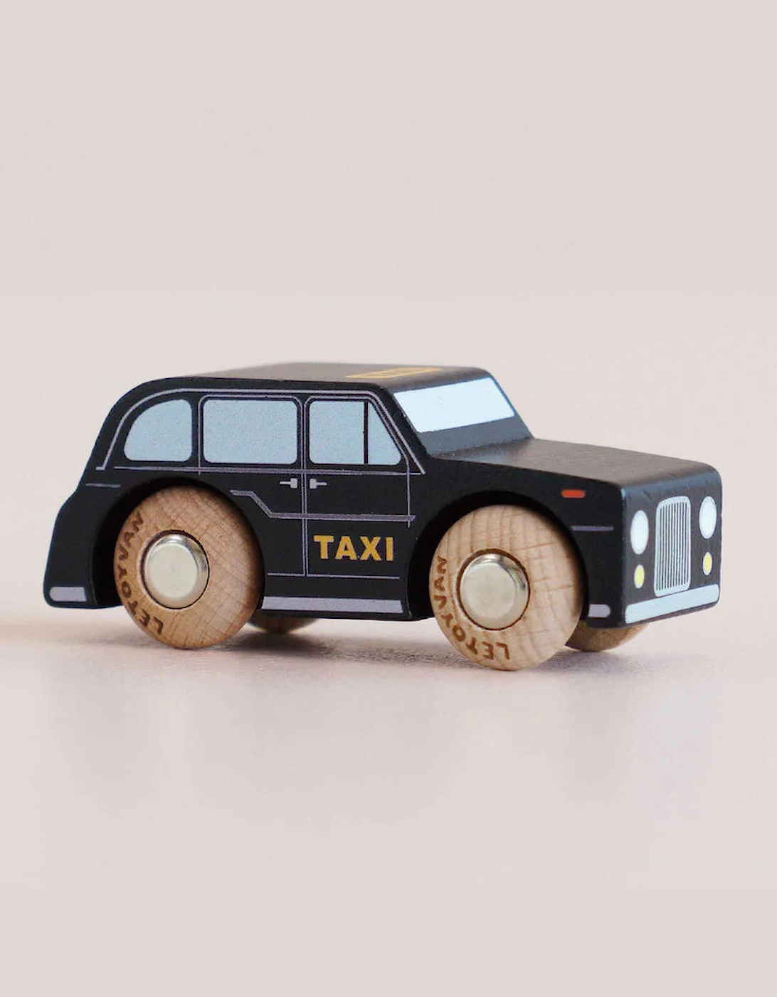 Le Toy Van No. 45 GT275 Bertie