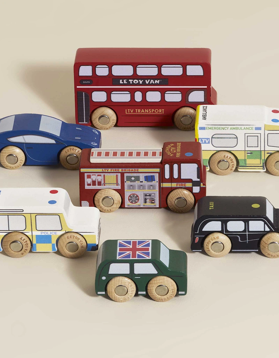 Le Toy Van London Toy Car Set
