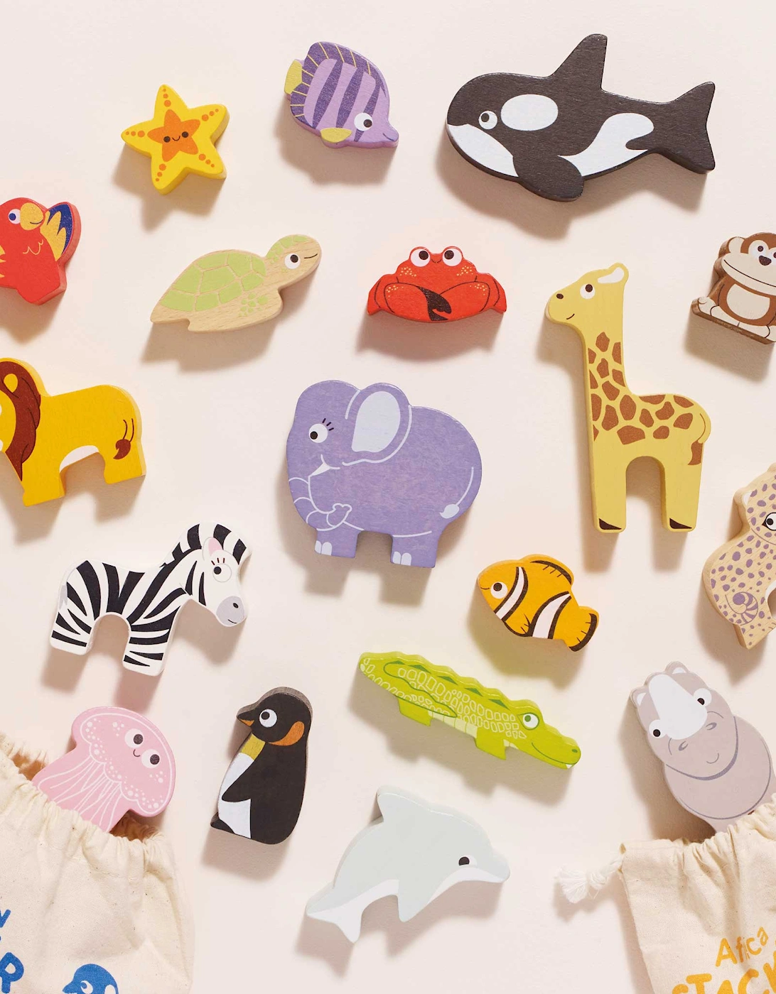 Le Toy Van African Safari Stacking Animals & Bag