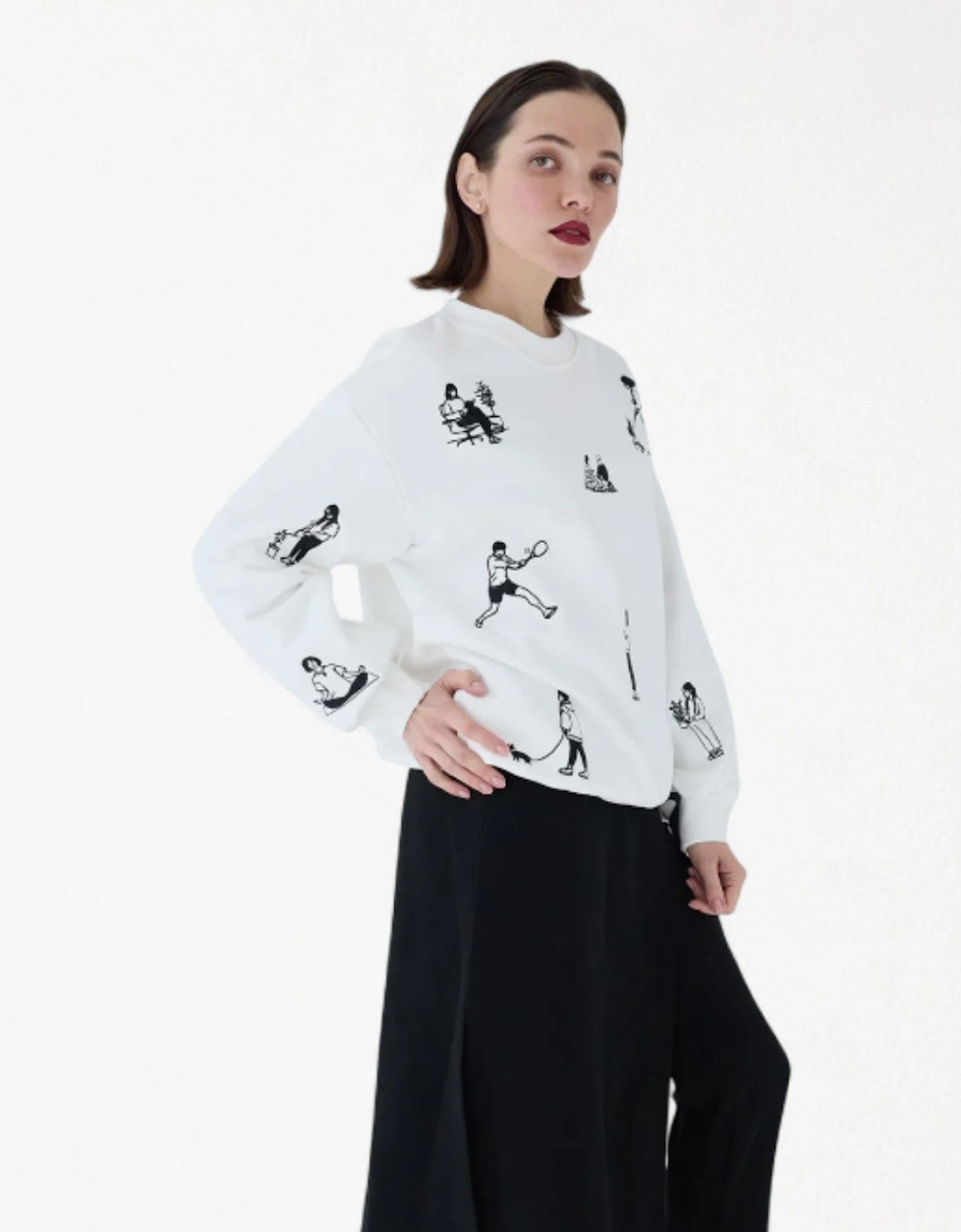 White Heavyweight Jumper With People Embroidery