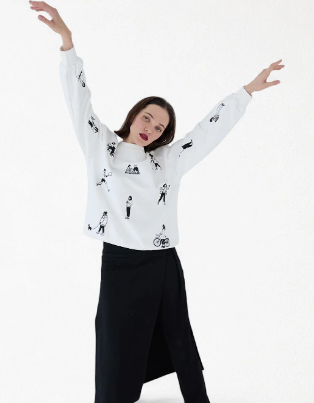 White Heavyweight Jumper With People Embroidery