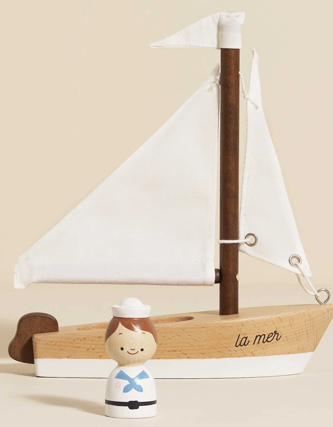 Wooden Sailing Boat & Captain - Le Toy Van
