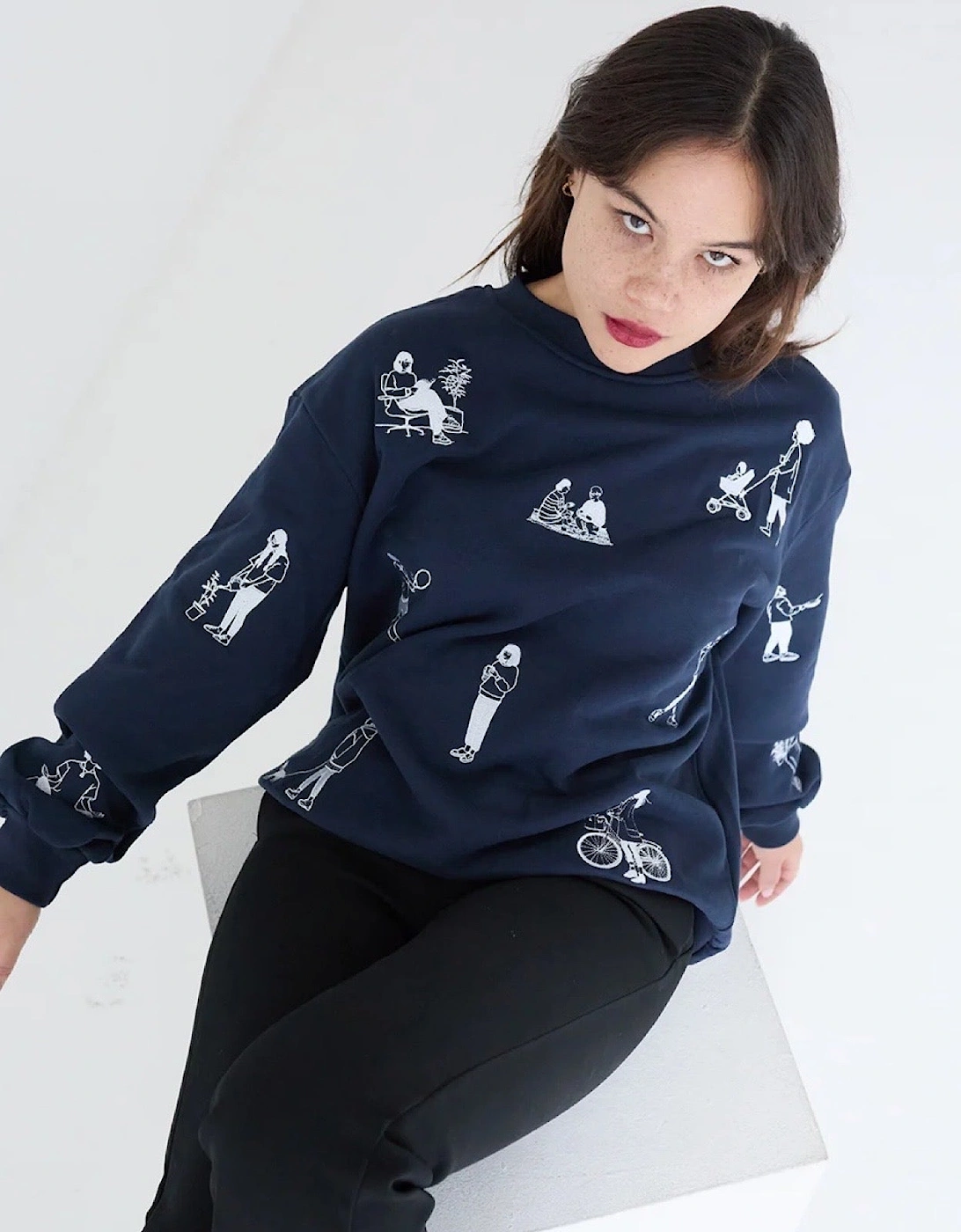 Navy Heavyweight Jumper With People Embroidery