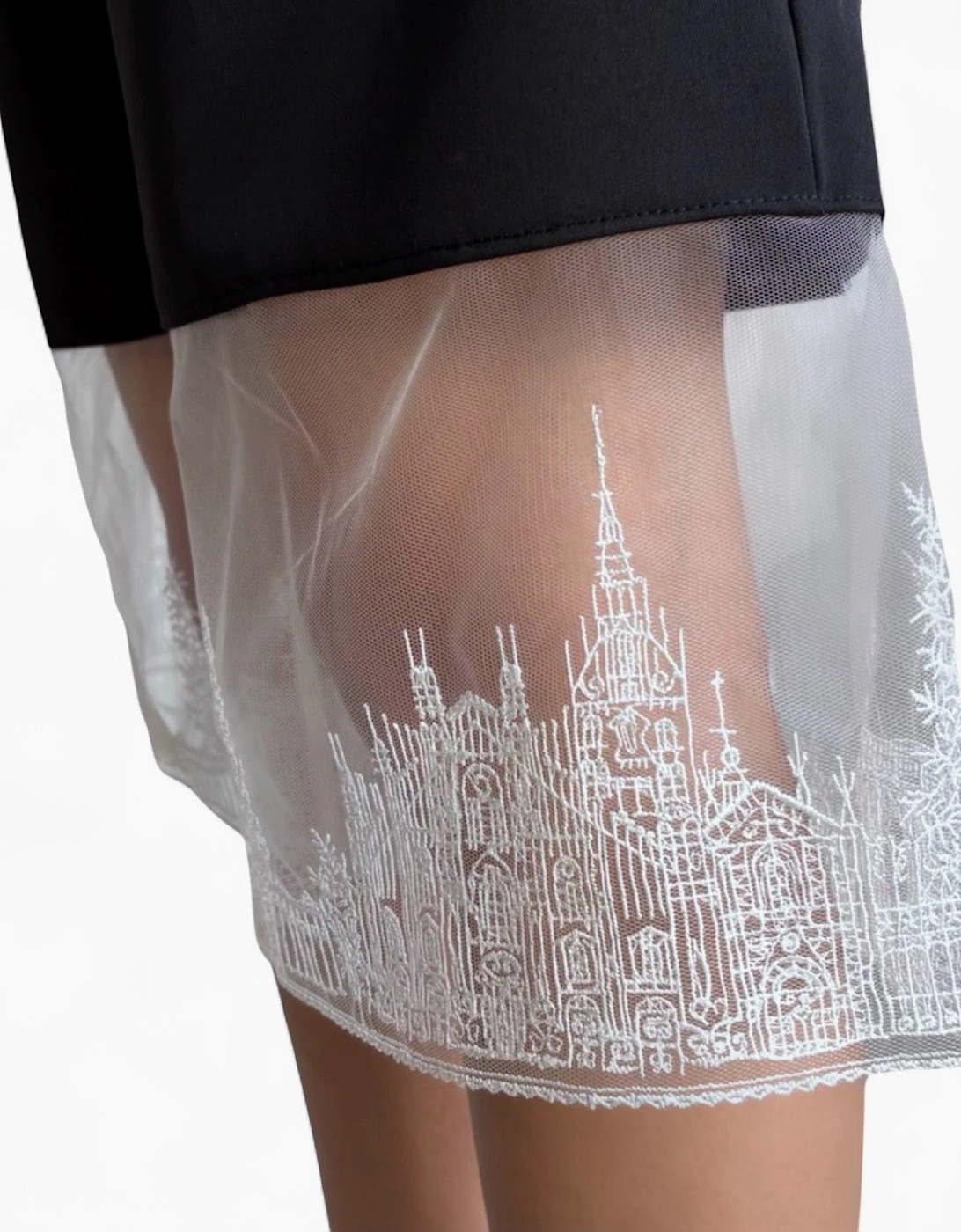 Black Wide Leg Capri Trousers With Embroidery Lace