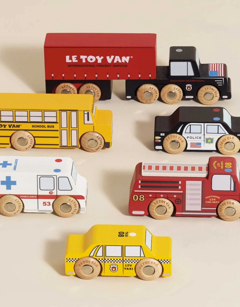 Le Toy Van American Toy Car Set