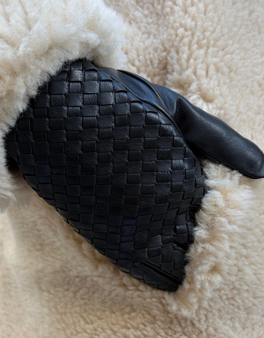 Black Woven Leather Short Gloves