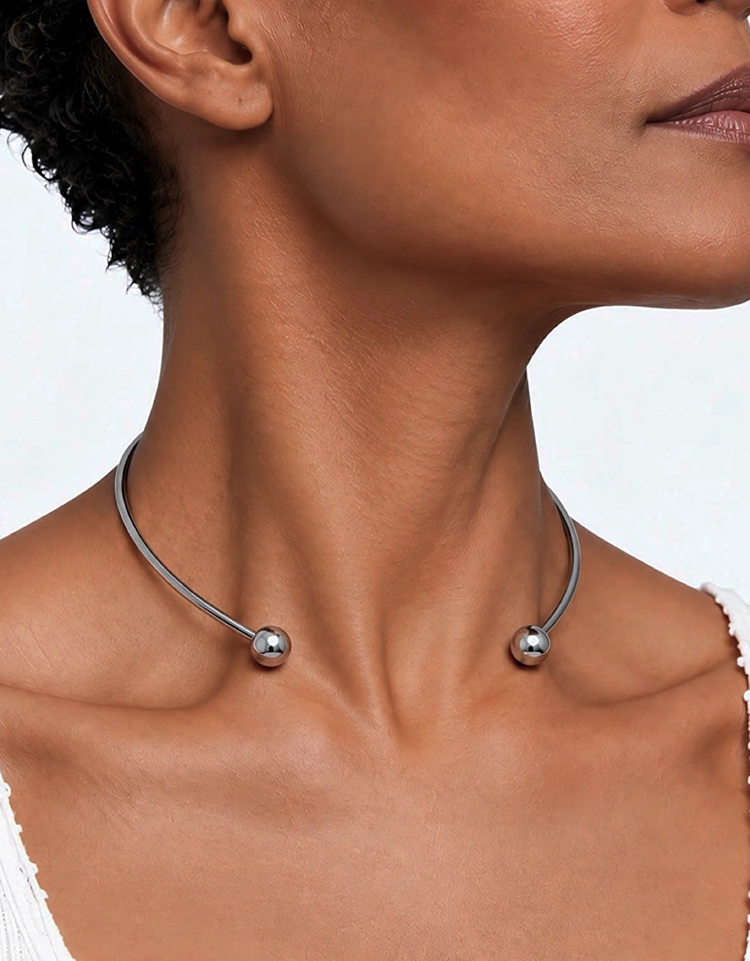Solid Open Chocker Ball Necklace