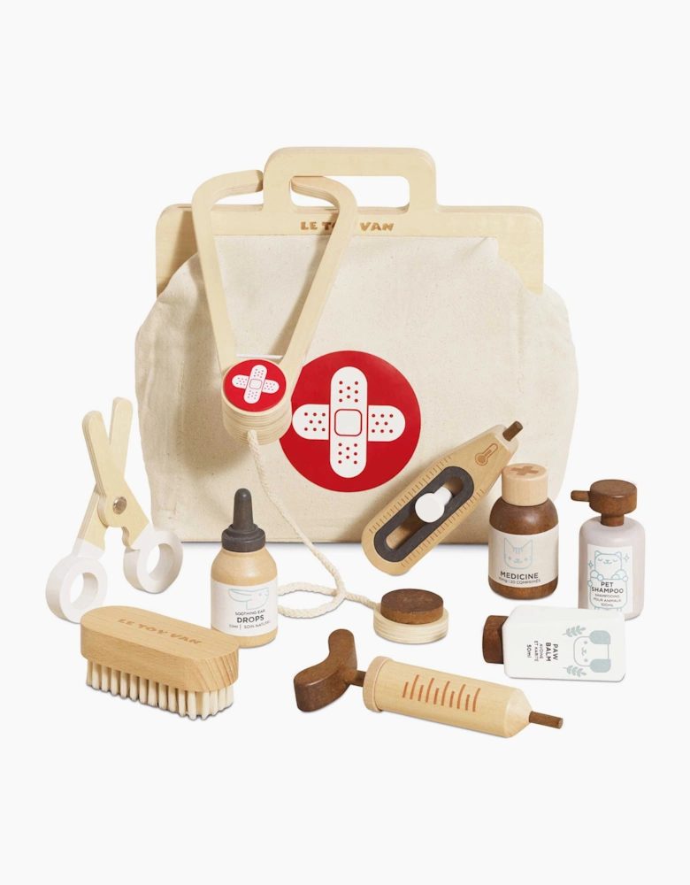 Le Toy Van Animal Vet Set