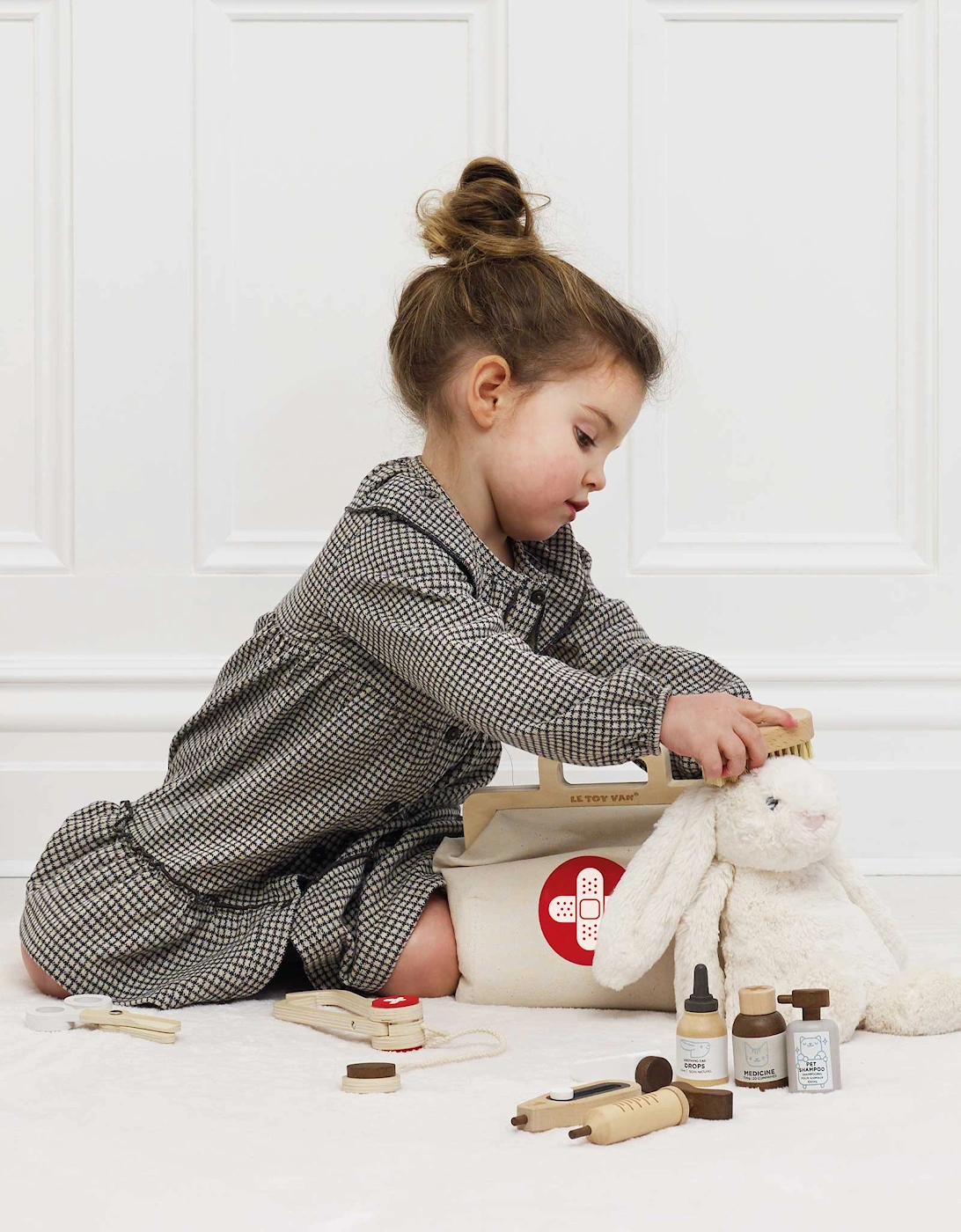 Le Toy Van Animal Vet Set