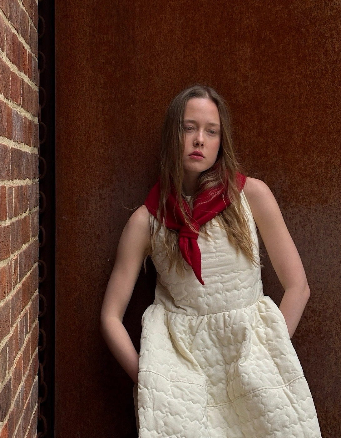 Red Wool Small Triangle Knitted Scarf
