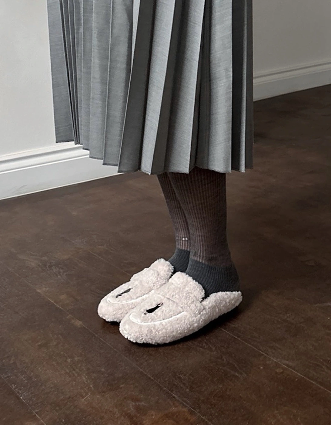 Beige Shearling Mules With Embroidery Patches