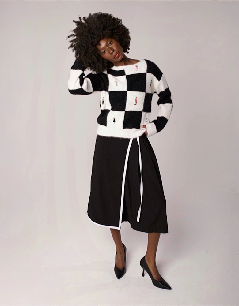 Checkered Knitted Jumper With Embroidery Patches