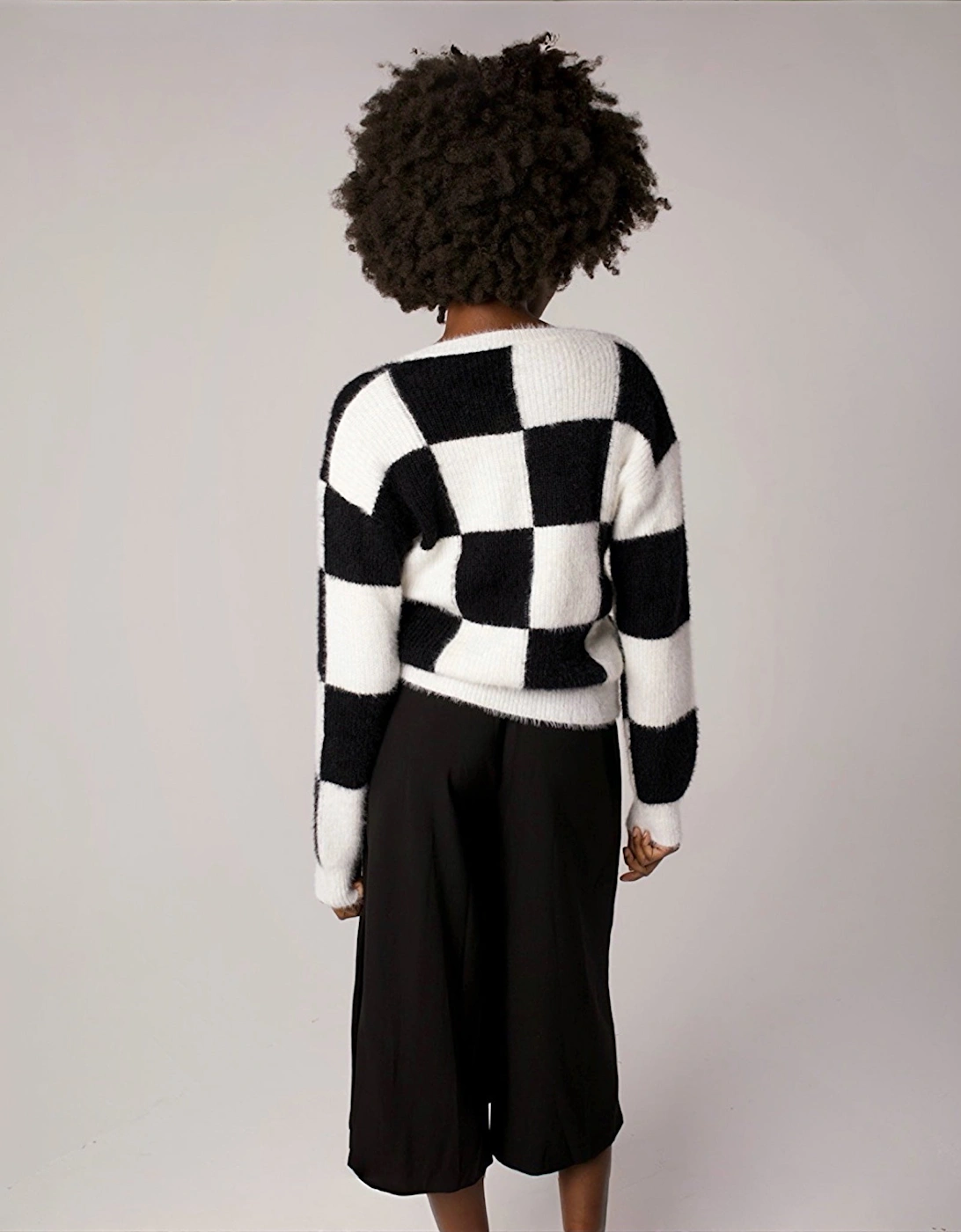 Checkered Knitted Jumper With Embroidery Patches
