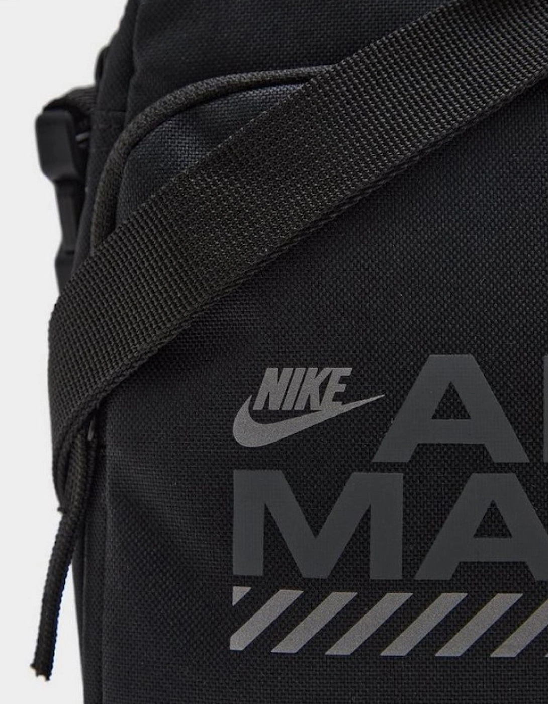 Nike Air Max Heritage Crossbody Bag in Black