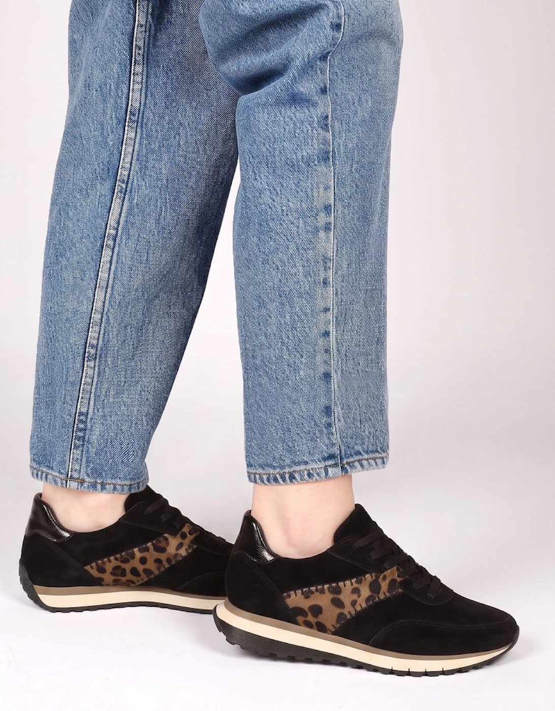 Harp Womens Trainers
