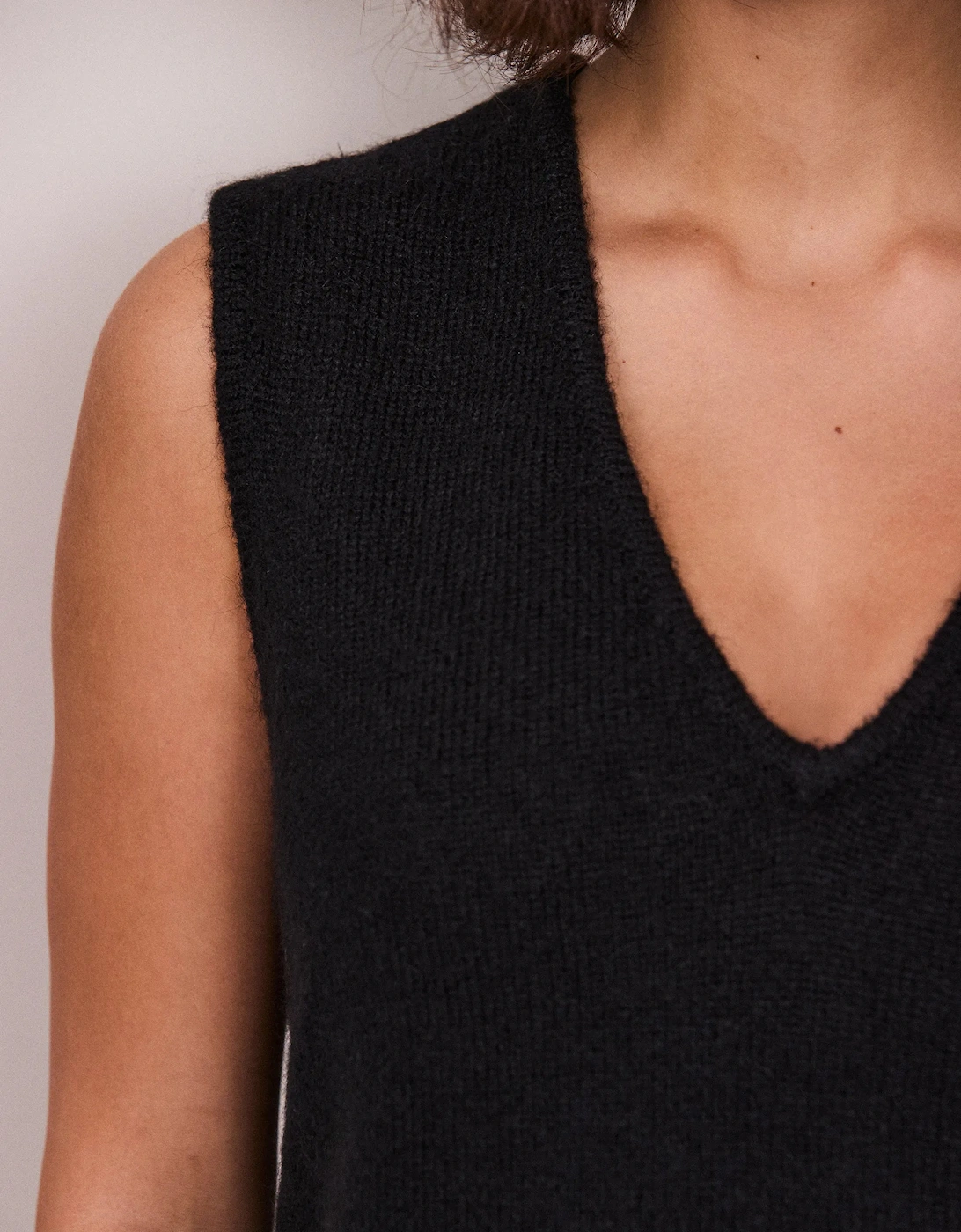 Black Feather Trim Knit Vest
