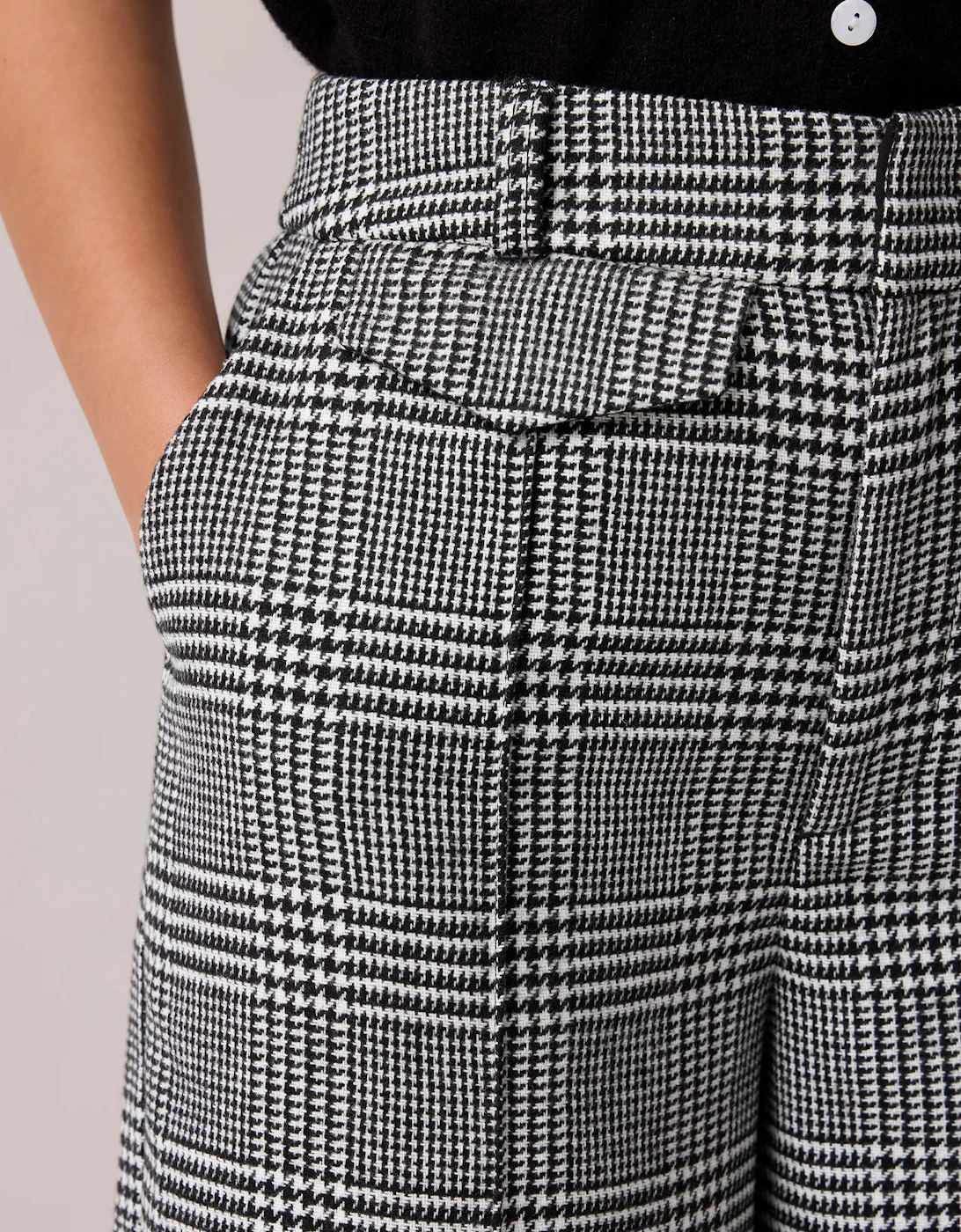 Petite Mono Check Wide Leg Trousers With Wool