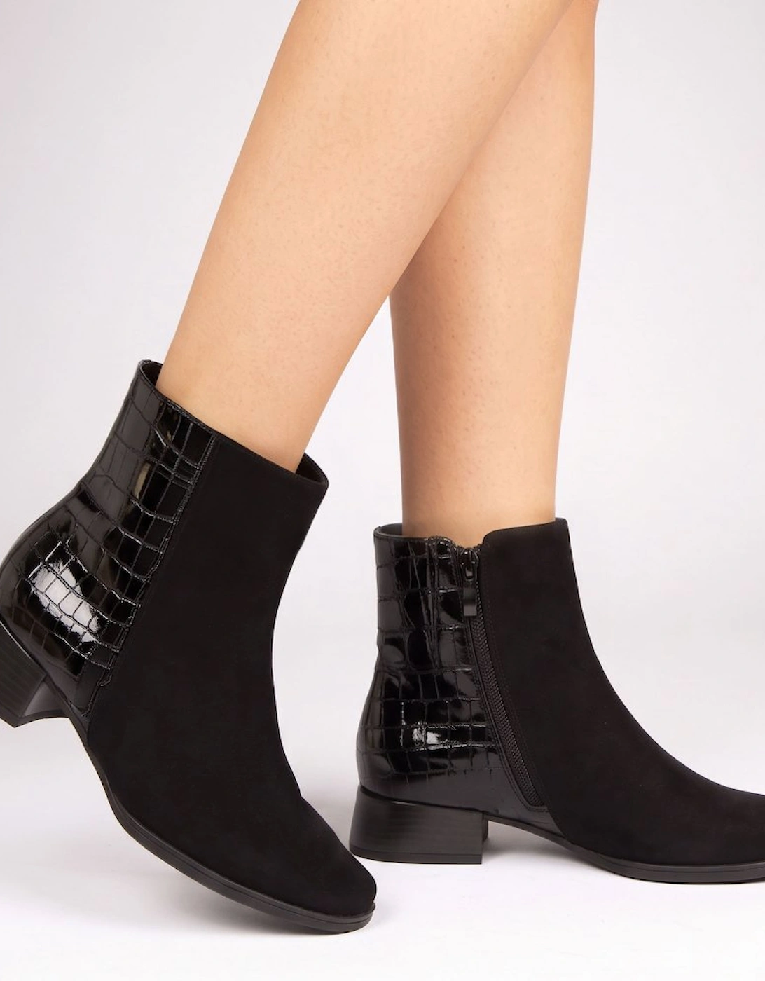 Granite Womens Ankle Boots