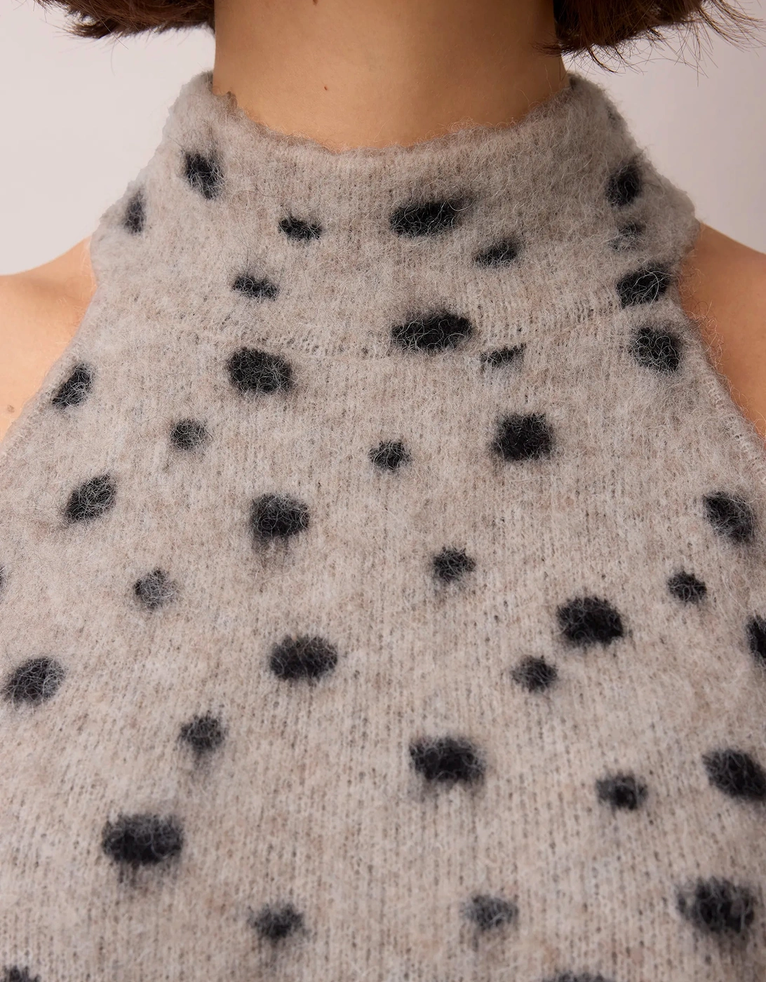 Neutral Deer Print Turtle Neck Knit Top With Wool And Alpaca