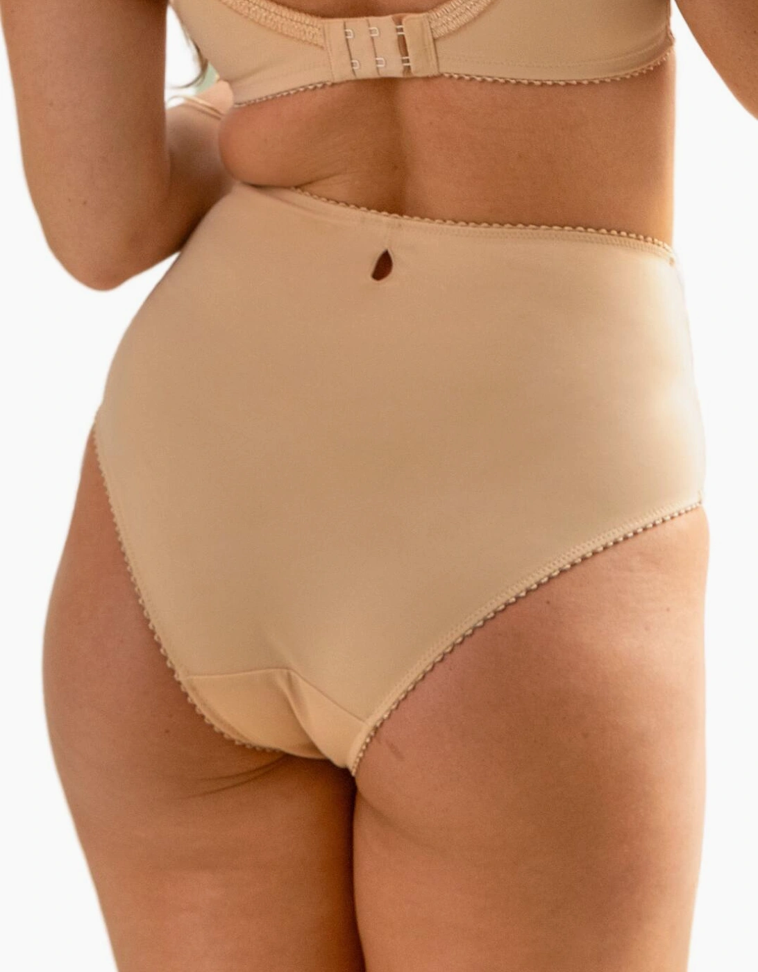 7718 Pour Moi St Tropez High Waist Deep Brief
