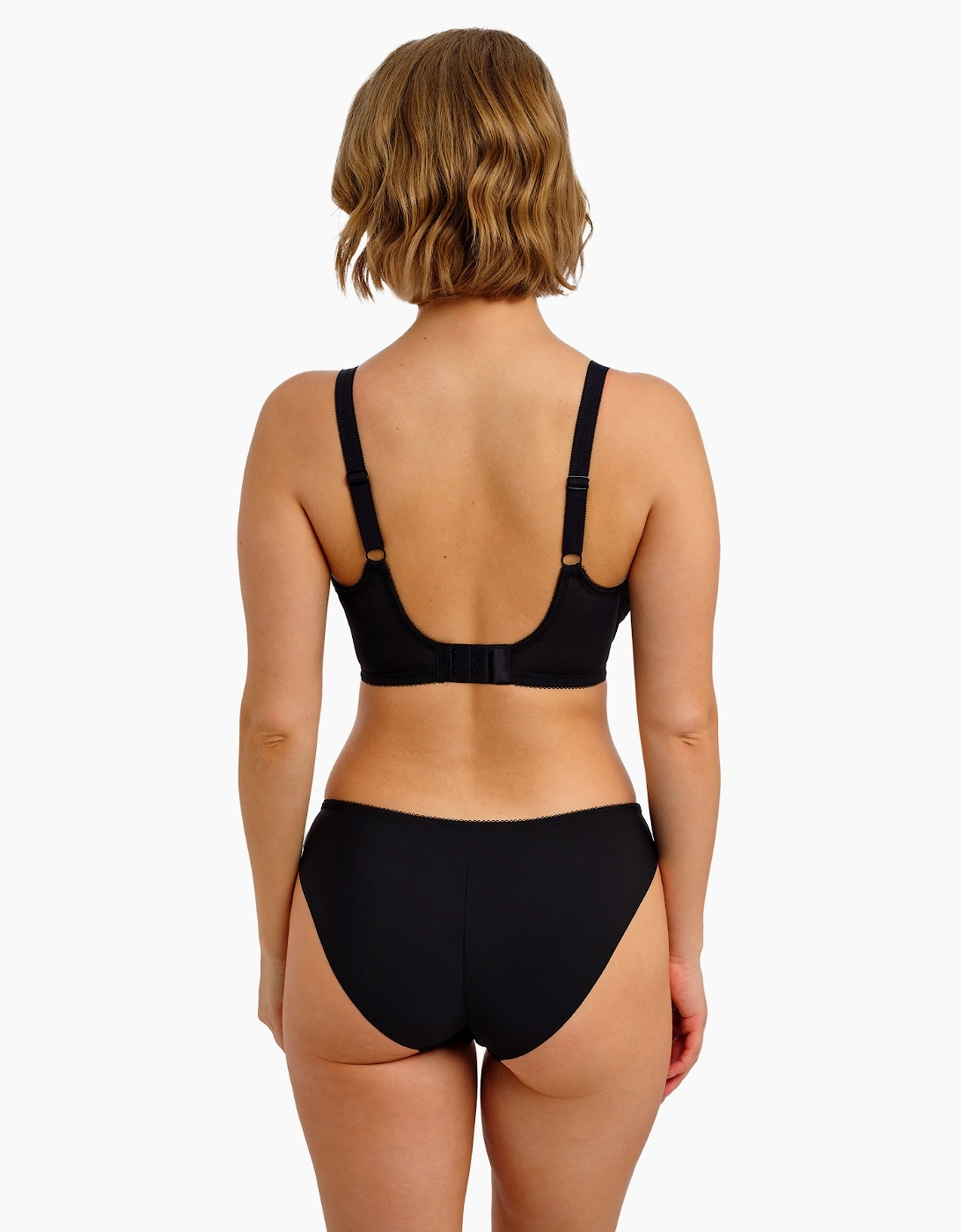 Aa404350 Freya Quinn Brief