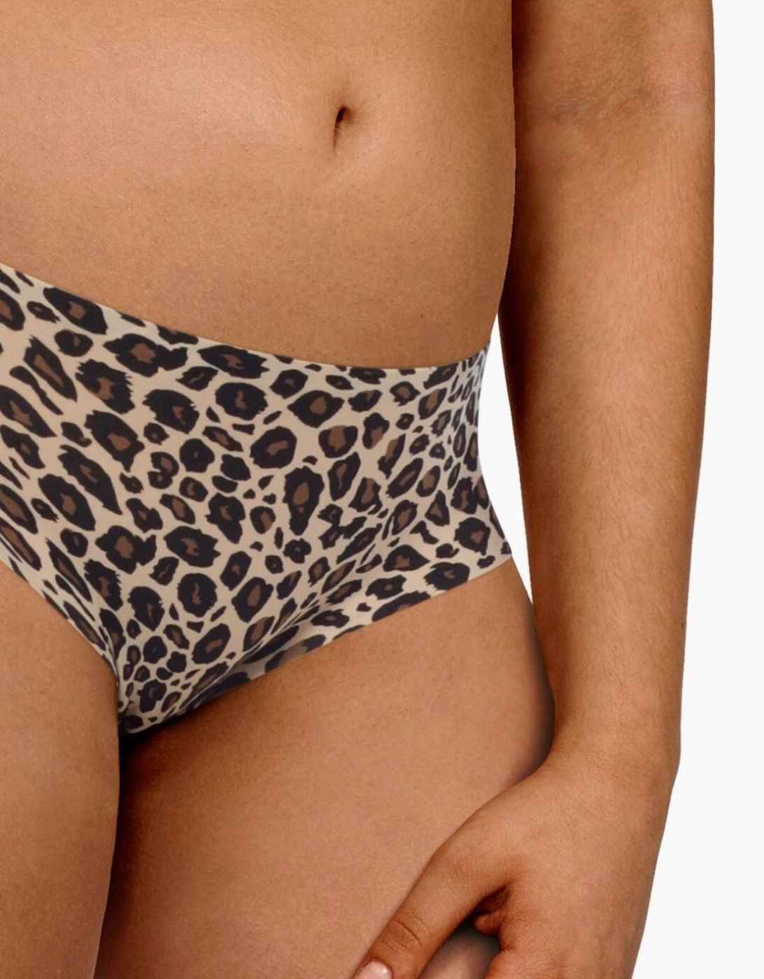 C11D40 Chantelle Soft Stretch Shorty Brief
