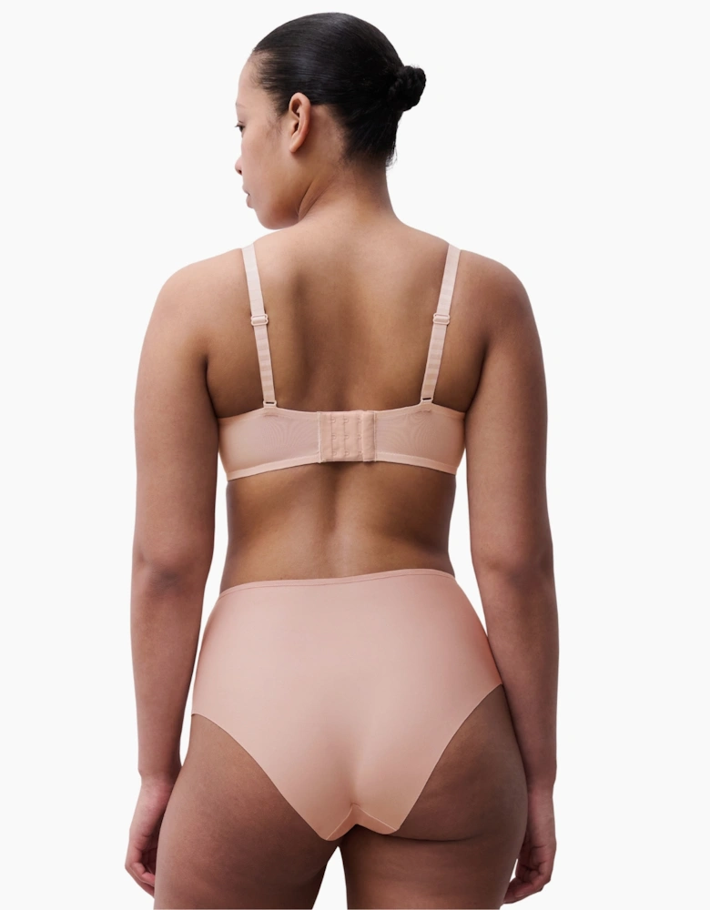 C1aan1 Chantelle Halo Covering Memory Bra