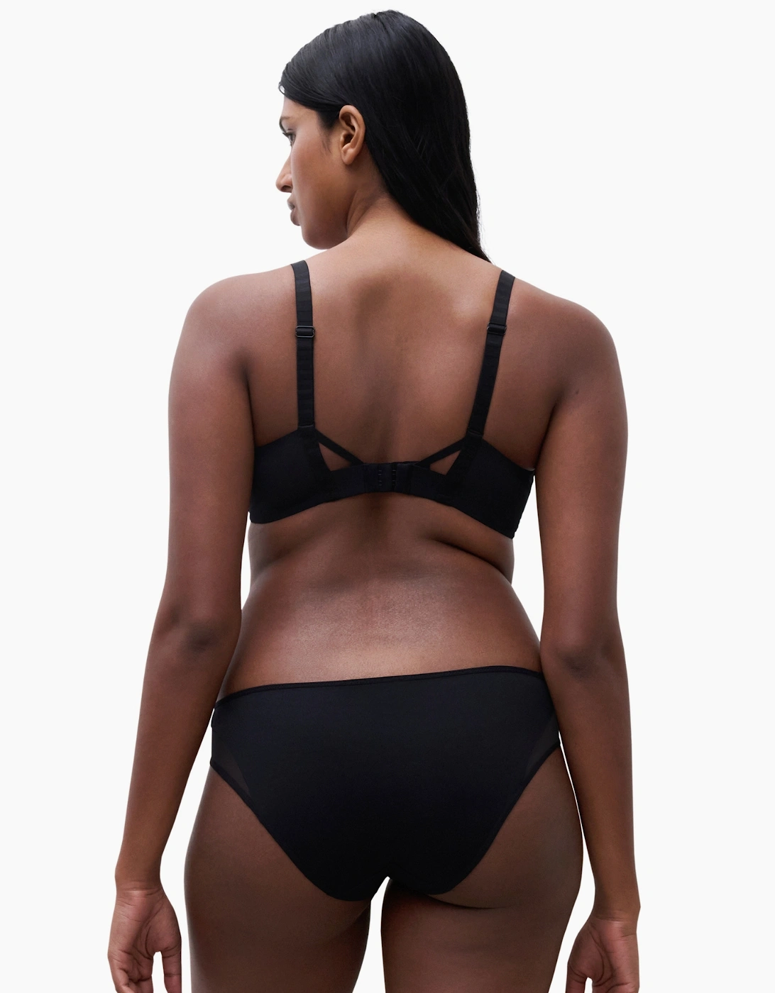 C1aamu Chantelle Halo Covering Underwired Bra