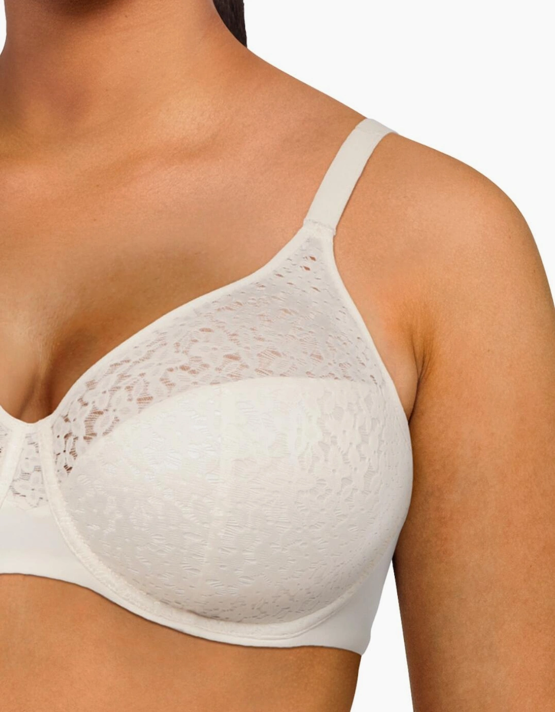 C13F10 Chantelle Norah Covering Moulded Bra