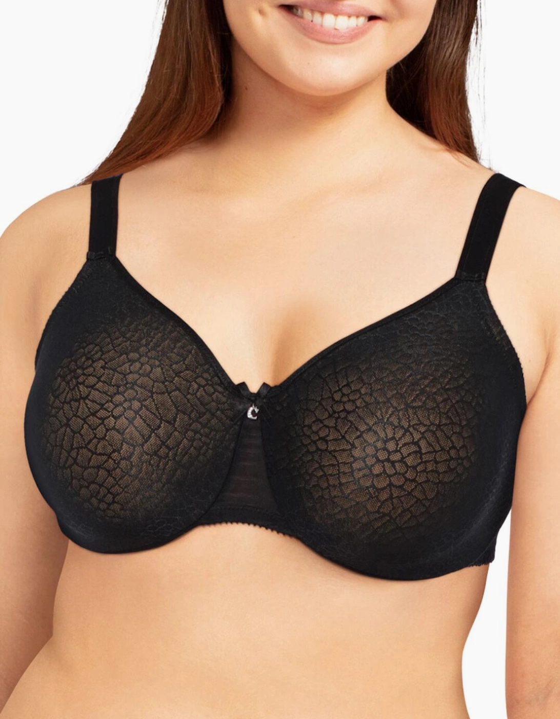 C18910 Chantelle Magnifique Moulded Bra