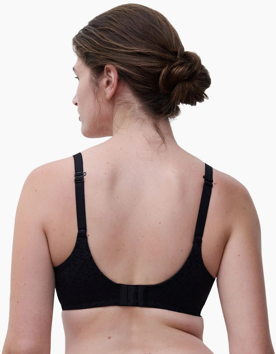 C13fn3 Chantelle Norah Covering Spacer Bra