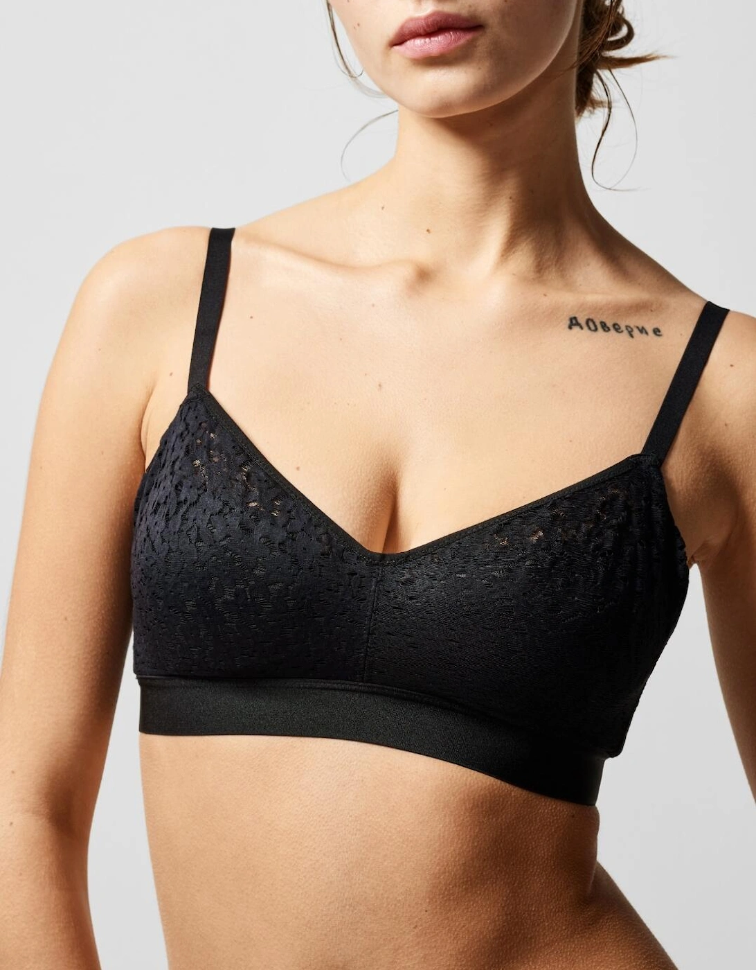 C13F80 Chantelle Norah Non Wired Support Bra