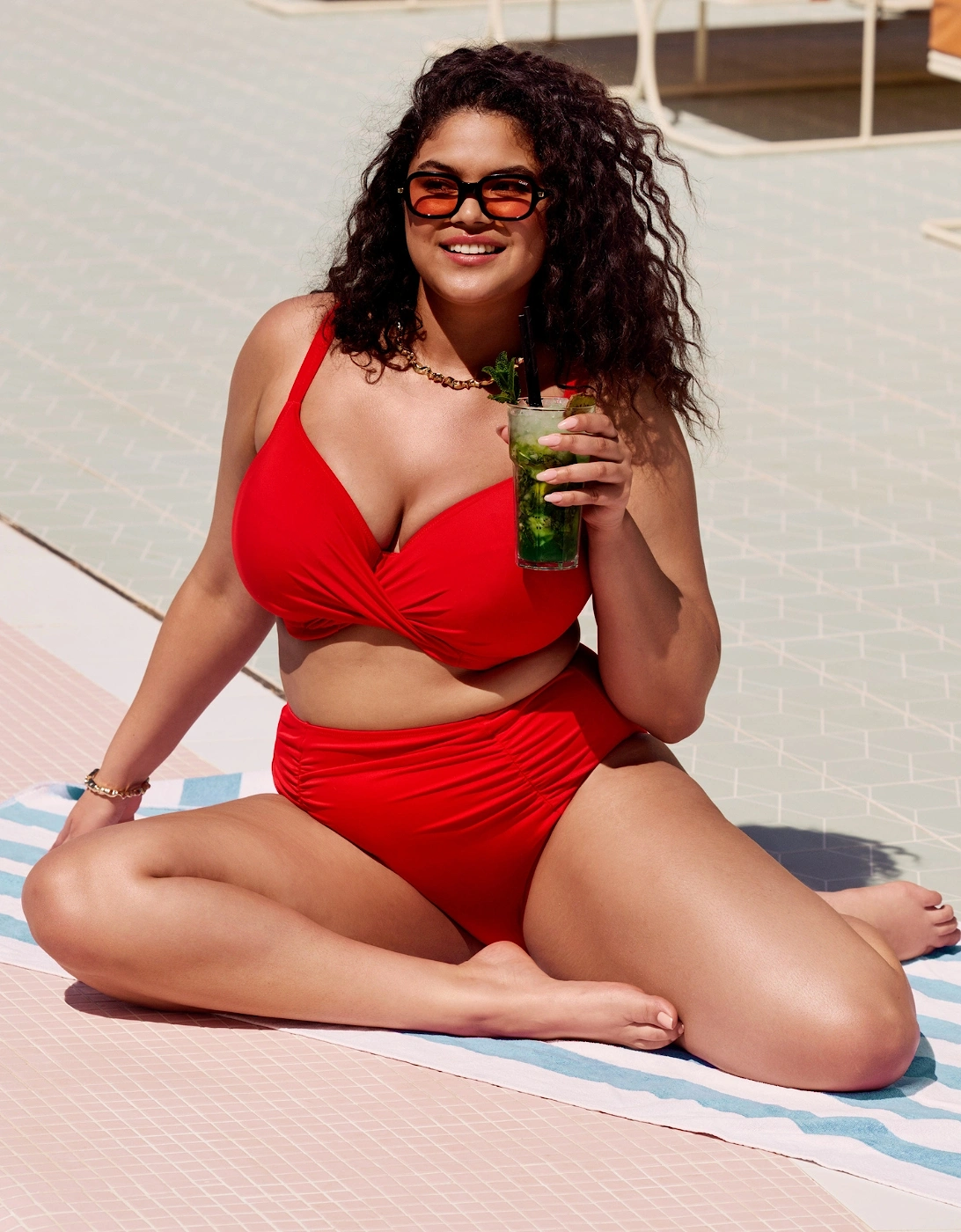 Es7285 Elomi Plain Sailing Underwired Plunge Bikini Top