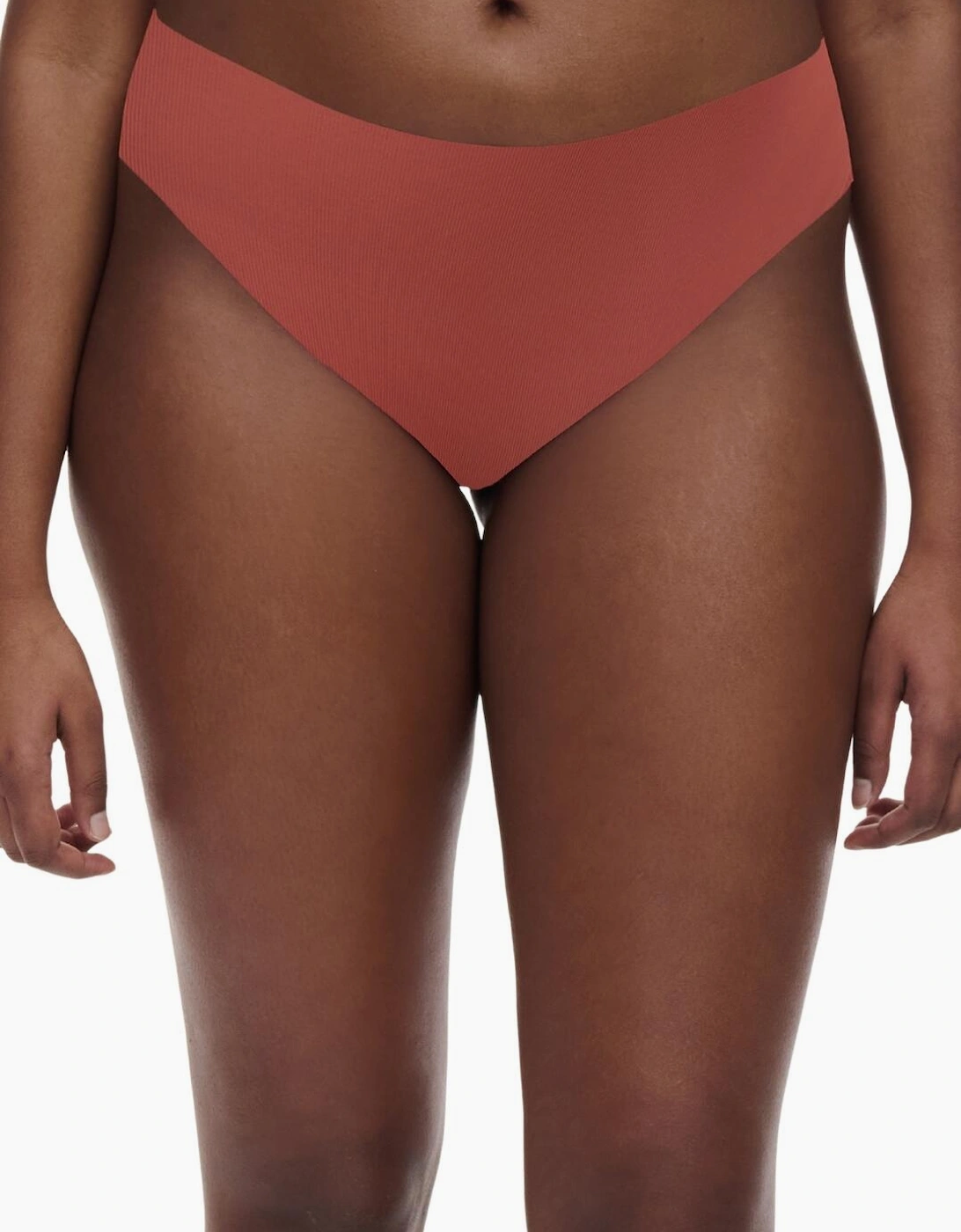 C22HG9 Chantelle Pulpies Thong