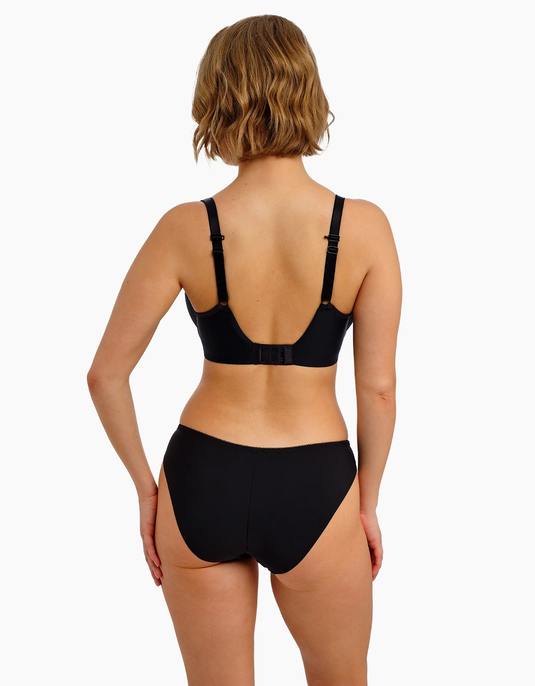 Aa404432 Freya Essentially Smooth Moulded Balcony T-Shirt Bra
